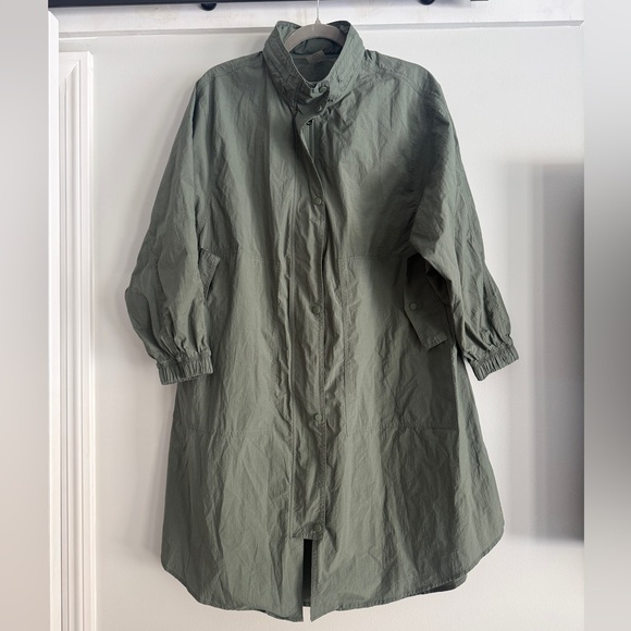 CALIA ‘Journey’ Lightweight Trenchcoat - Picture 5 of 8